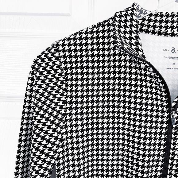 Lou & Grey Houndstooth Feel Good Zip Top - Picture 3 of 6
